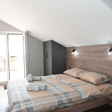 Mihail'S Apartments In Ohrid - 1 Bagian luar foto